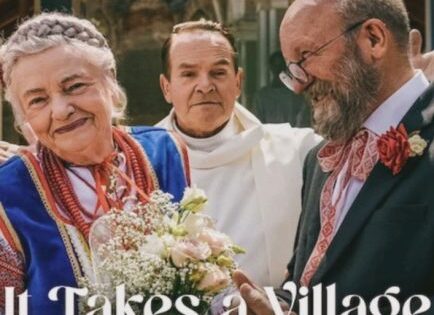 فيلم It Takes a Village 2026 مترجم اون لاين