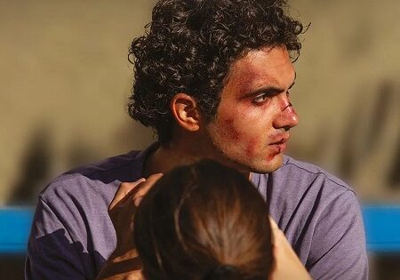 مشاهدة فيلم Three Kilometres to the End of the World 2024 مترجم